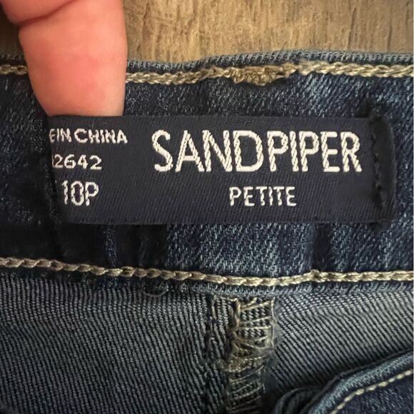 Sandpiper Womens Capri Jeans Pockets Casual Cuffed Denim Dark Wash Size 10P - Picture 3 of 6